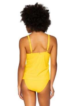 Avery Over The Shoulder Tankini Top (E-H Cup) -Farm Rio Swimwear Shop 74TEFGHAWSU Tankini Top Hawaiian Sun Back